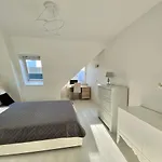 Penthouse 2 Bedroom Designer Apartmán