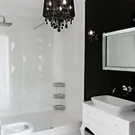 Penthouse 2 Bedroom Designer Apartmán *