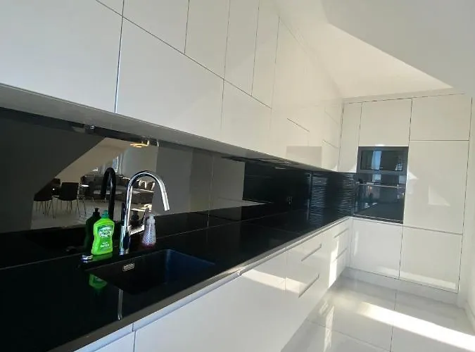 Penthouse 2 Bedroom Designer